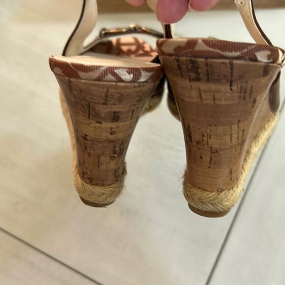 Etienne Aigner Equestrian Cork Wedge Heels - Picture 9 of 9